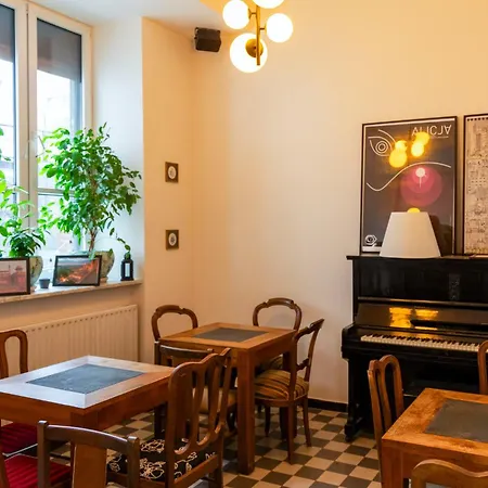 Stadion 3* Варшава