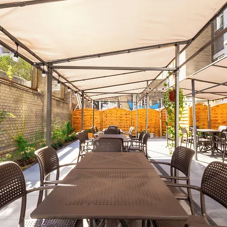 Апарт-отель Stadion 3*