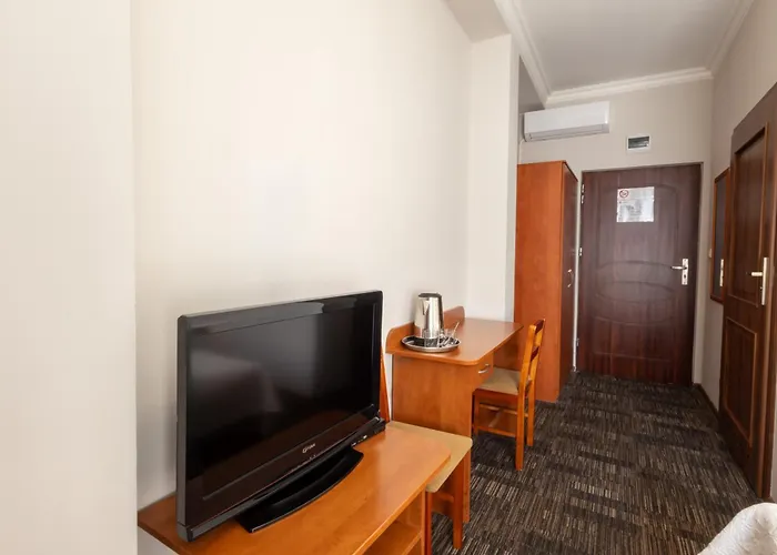 Stadion Apartahotel 3*