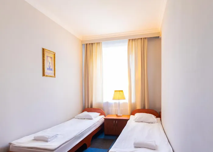 Stadion Apartahotel 3*