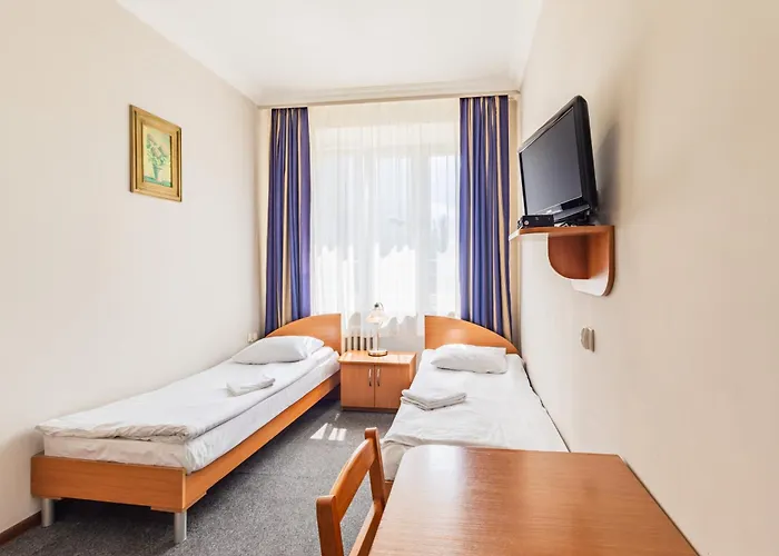 Stadion Apartahotel 3*