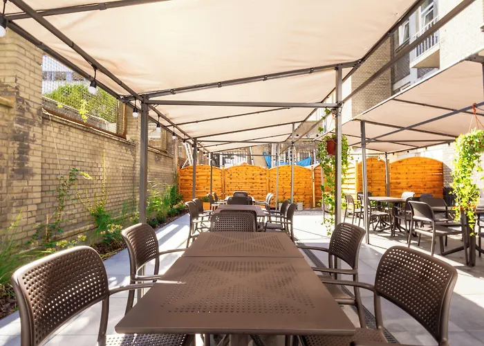 Apartahotel Stadion 3*