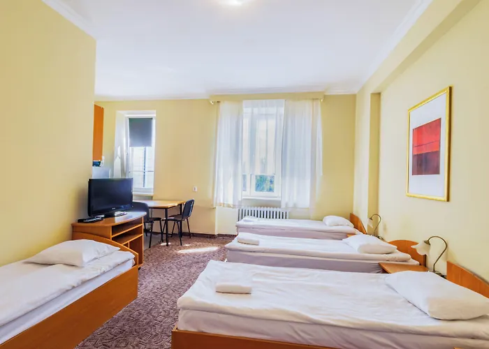 Stadion Apartahotel 3*