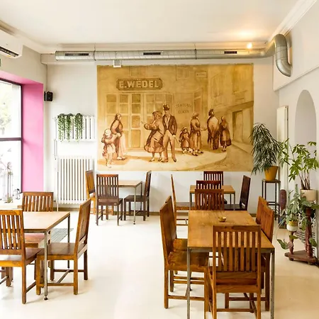 斯塔迪昂酒店 公寓式酒店 华沙