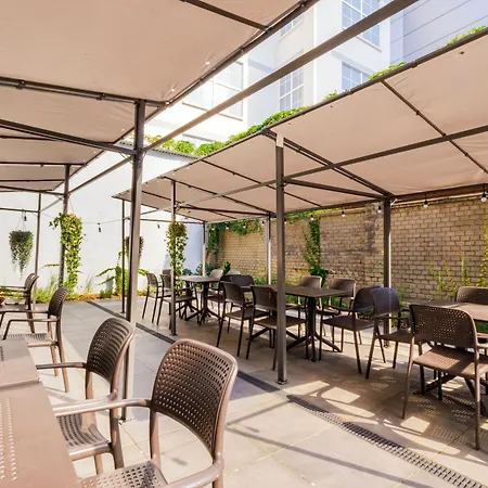 Апарт-отель Stadion 3*